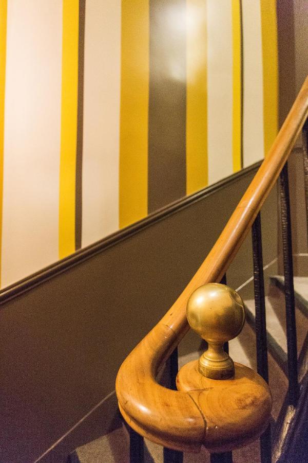 Pratic Hotel Париж Екстериор снимка