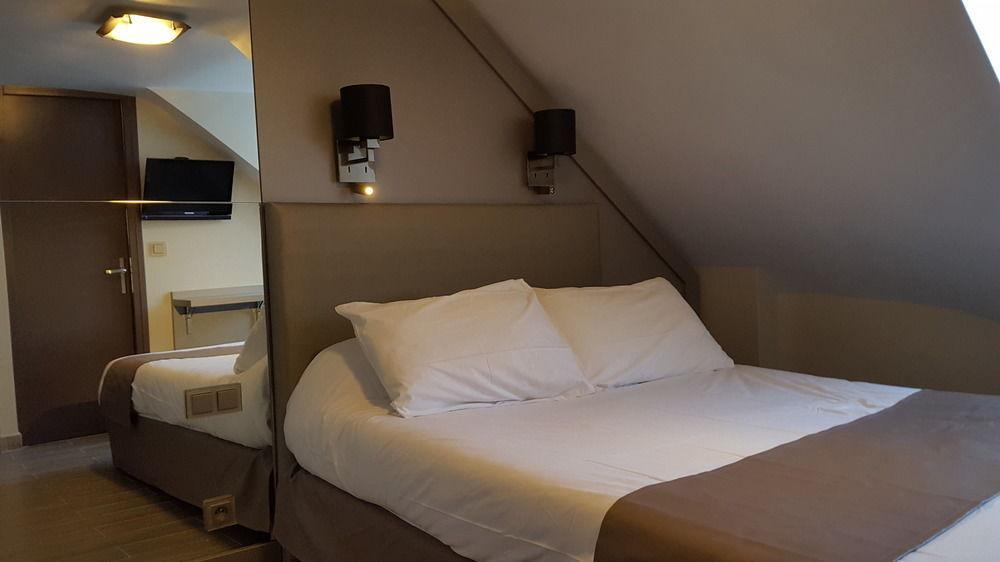 Pratic Hotel Париж Екстериор снимка